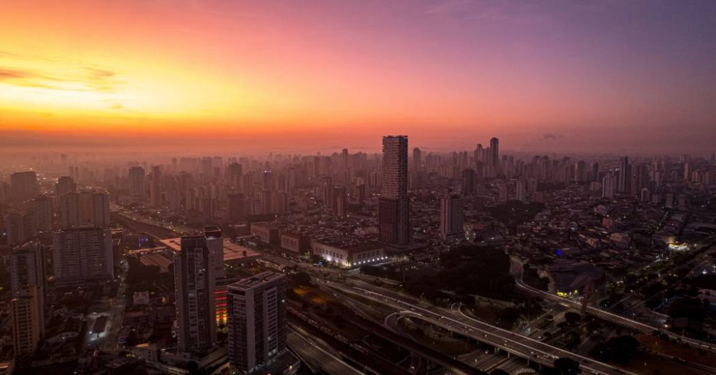 Imagem aérea da região Leste de São Paulo