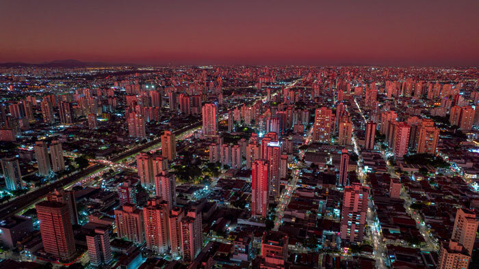 imagem aérea da região leste de São Paulo, onde estará o Teatro Opus
